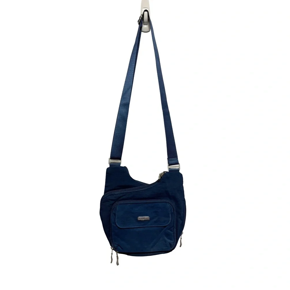 Baggallini Criss Cross Crossbody Bag – Pacific Blue – Utility Chic / Gorpcore